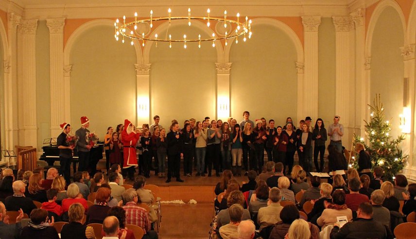 Bild: Weihnachtskonzert im Humboldt-Gymnasium