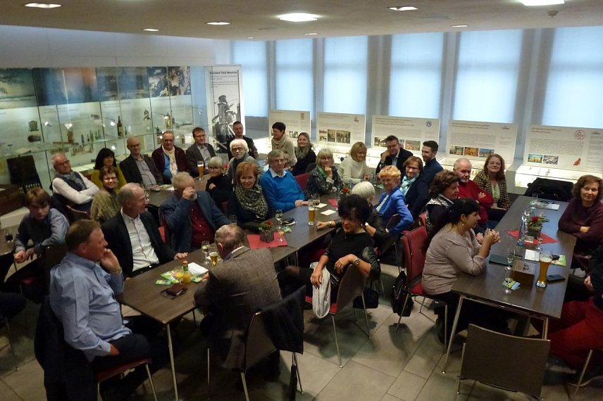 Bild: Neujahrsbrunch der Neust&auml;dter Golfer