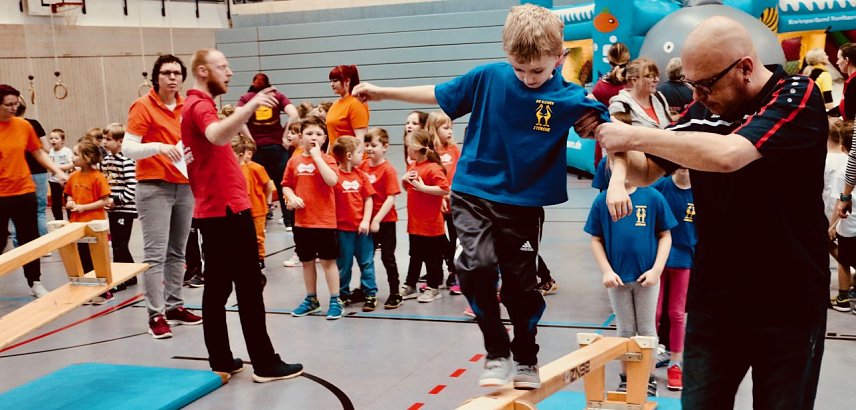 Bild: 16. Kindergartensporttag in der Wiedigsburghalle Nordhausen