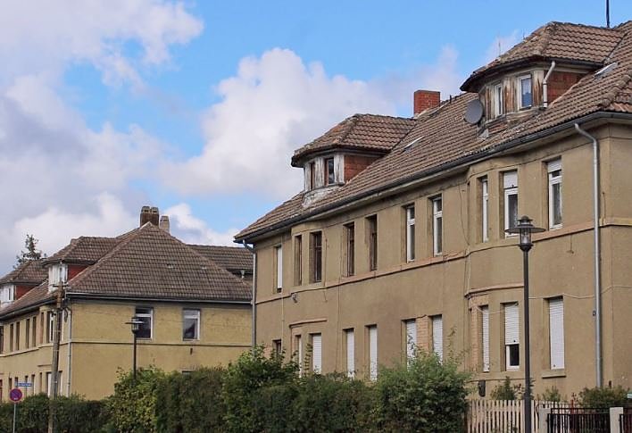 Bild: Beginn beim Bau der Wohnanlage