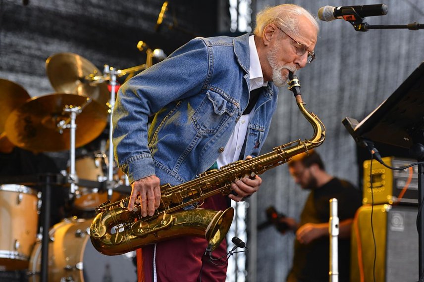 Bild: 20. Jahre Jazzfr&uuml;hling unter anderem mit dem "Grandmothers of Invention"