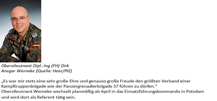 Bild: Paradeaufstellung auf dem Schlossplatz