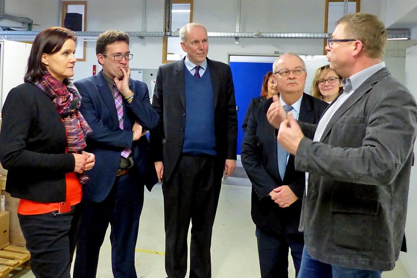 Bild: Europaparlamentarier auf Tour durch den Kreis