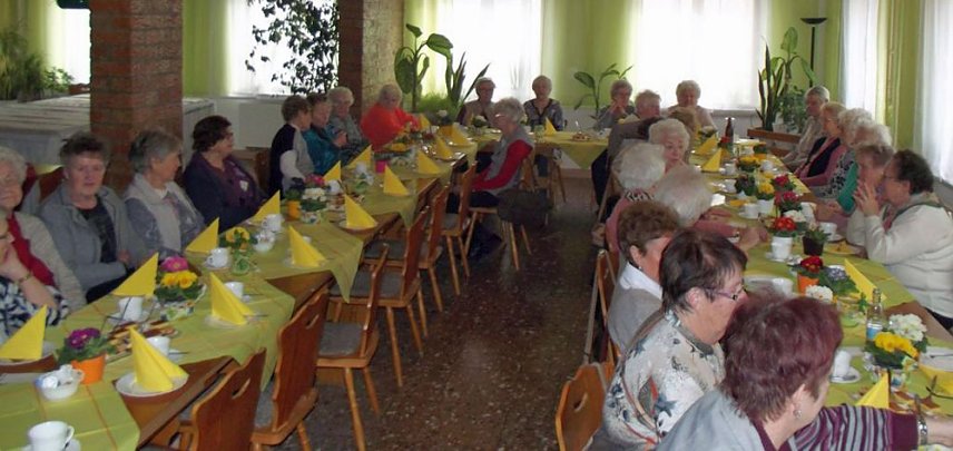 Bild: Frauentagsfeier im WB 4