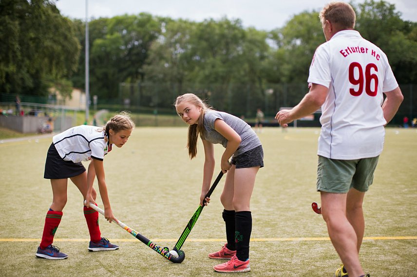Bild: Knapp 400 Hockeybegeisterte auf der Feuerkuppe erwartet