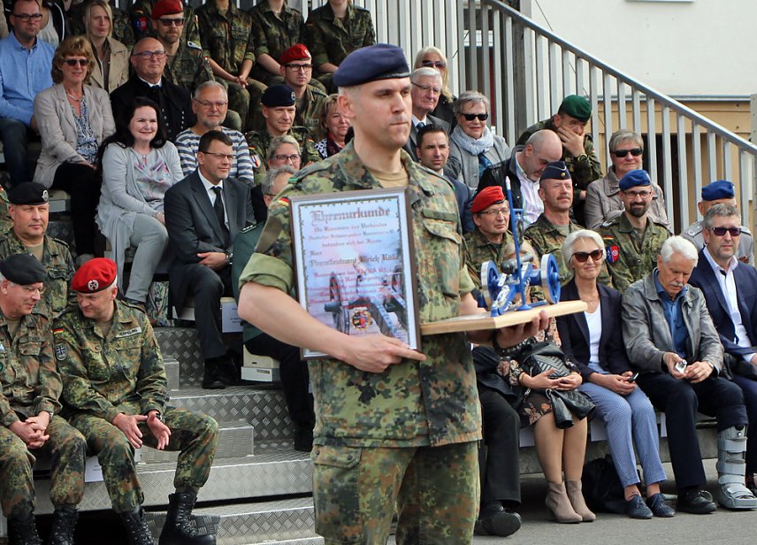 Bild: Kommandeurswechsel am Bundeswehrstandort Sondershausen