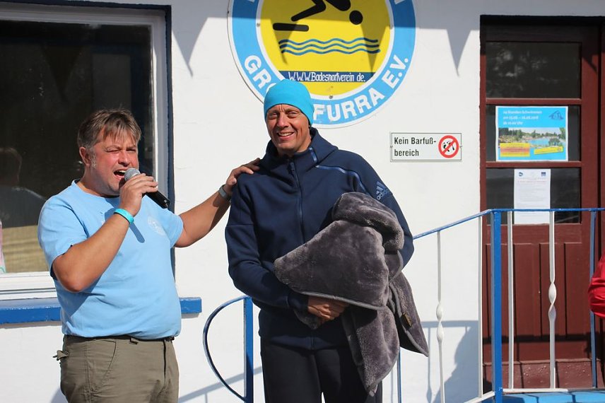 Bild: 24-Stunden-Schwimmen begeisterte