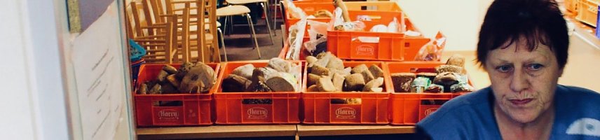 Bild: Essensausgabe an der Nordh&auml;user Tafel