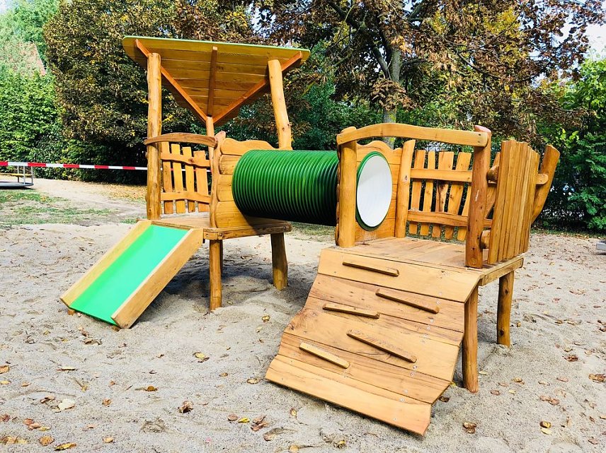 Bild: Spielplatz am Schlo&szlig;platz wurde erweitert