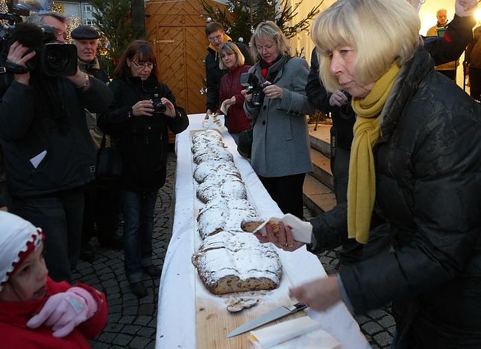 Bild: Weihnachtsmarkt er&ouml;ffnet