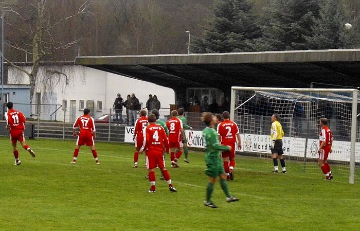Bild: Wacker gegen Einheit