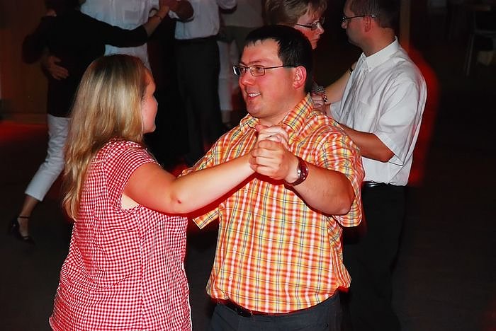 Bild: Tanztee im Jugendclubhaus