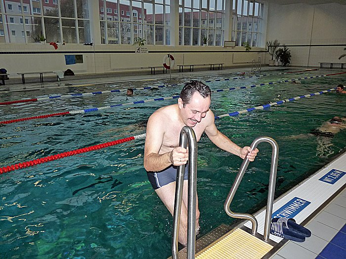 Bild: 24 - Stunden Schwimmen begonnen