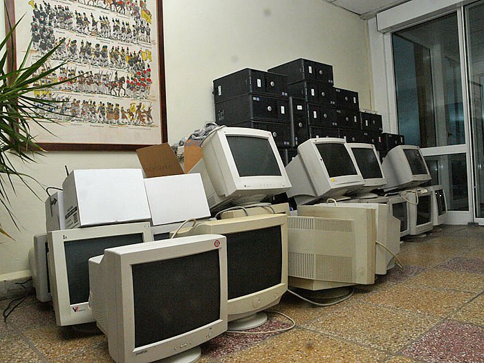 Bild: 40 Computer f&uuml;r F&ouml;rdervereine