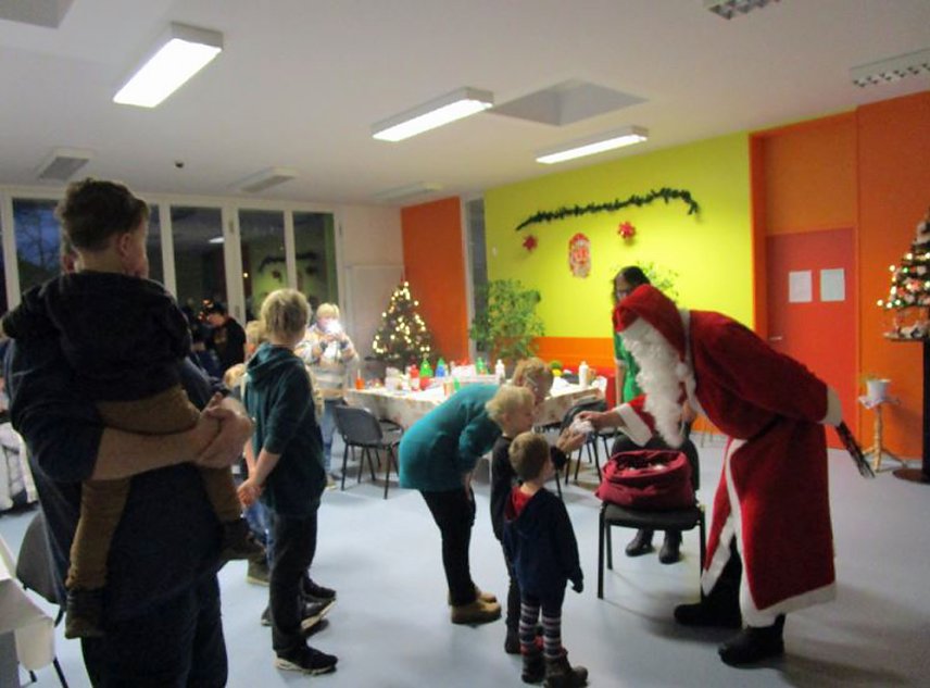 Bild: Weihnachtsfeier im Arterner Freizeitzentrum