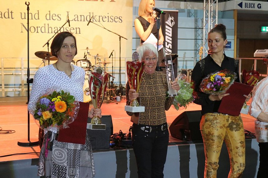 Bild: v.l.: Katja Konschak, Ruth Hagene und Julia Mackerodt
