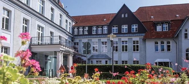 Bild: Fr&uuml;hlingsfest in der Bleicher&ouml;der Helios-Klinik