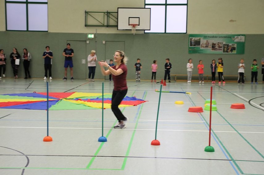 Bild: Alle sind wieder "Fit f&uuml;r die Schule"