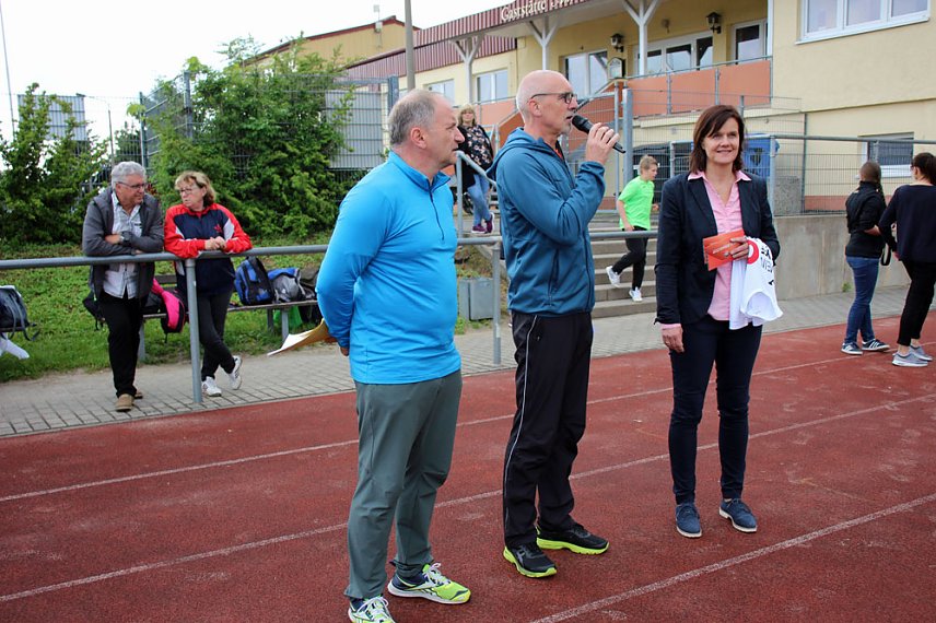 Bild: Leichtathleten im Wettkampf
