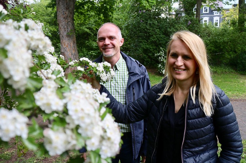 Bild: Arbeiten auch f&uuml;r die Liebe zur Pflanze - Bj&ouml;rn Diener und Diana Moraweck