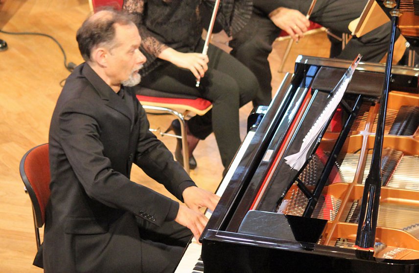 Bild: Grandiose Er&ouml;ffnung der Liszt-Biennale