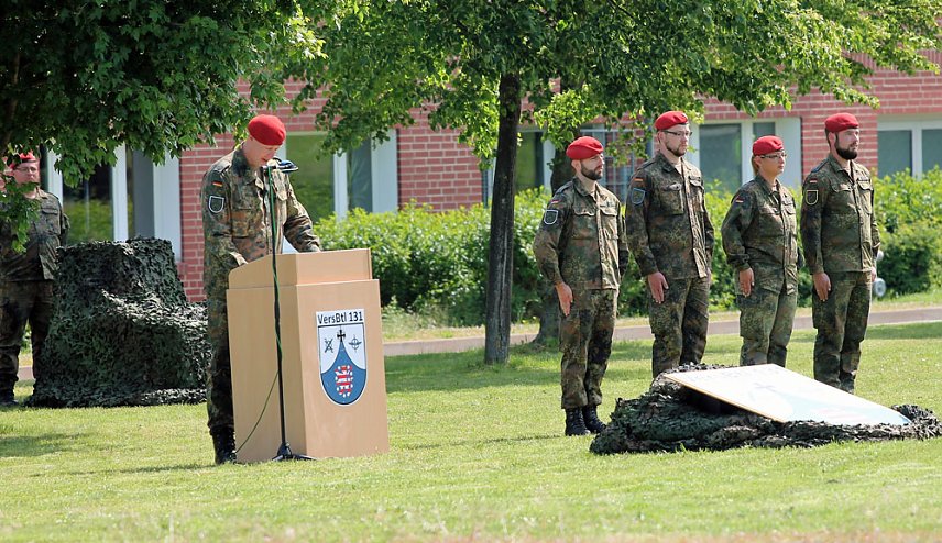 Bild: Soldaten aus vier Standorten