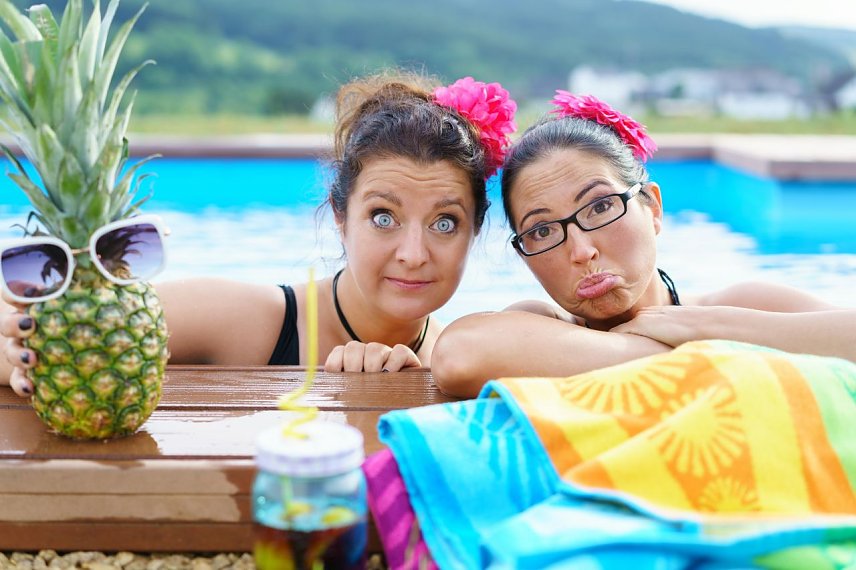 Bild: MalleDiven - das Kabarett-Duo "Weibsbilder" kommt demn&auml;chst ins Jugendclubhaus