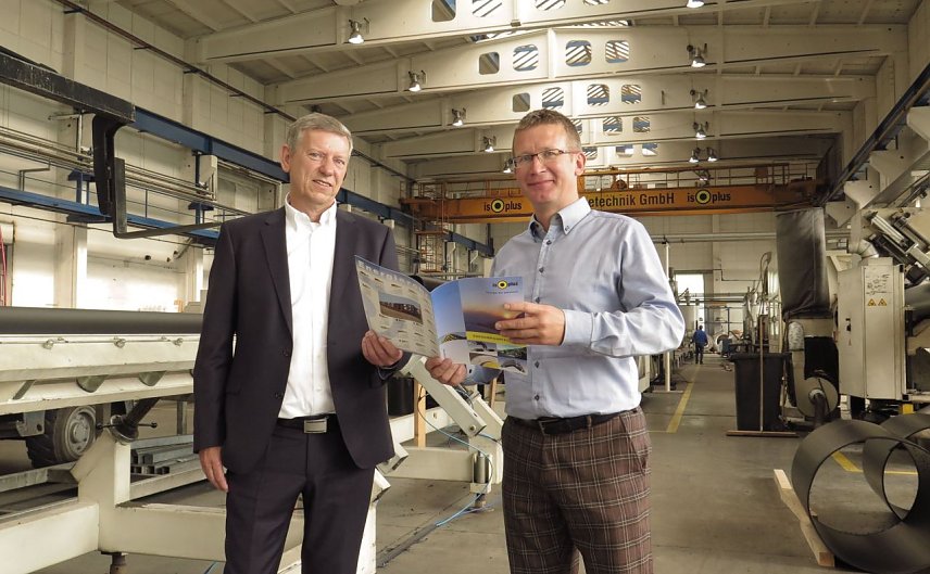 Bild: v.l. Herrn J&ouml;rg Kauschat (Gesch&auml;ftsf&uuml;hrer) und Herrn Axel Kirstein (Betriebsleiter) der isoplus Fernw&auml;rmetechnik GmbH