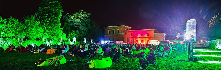 Bild: 4. Sondersh&auml;user Schlosskino