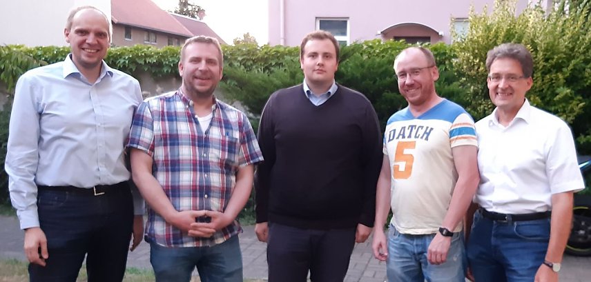 Bild: Tim Wagner (Landesgesch&auml;ftsf&uuml;hrer FDP Th&uuml;ringen) Manuel Thume (Ortsvorsitzender FDP Nordhausen) Carsten Dobras (Landtagskandidat Wahlkreis NDH II) Otmar Ganter (Landtagskandidat Wahlkreis NDH I) Claus Peter Ro&szlig;berg (Kreisvorsitzender FDP Nordhausen)