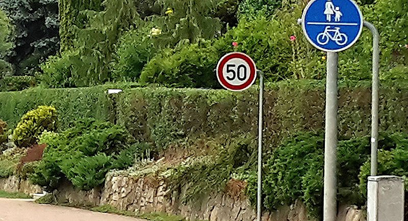 Bild: Augen auf im Stra&szlig;enverkehr
