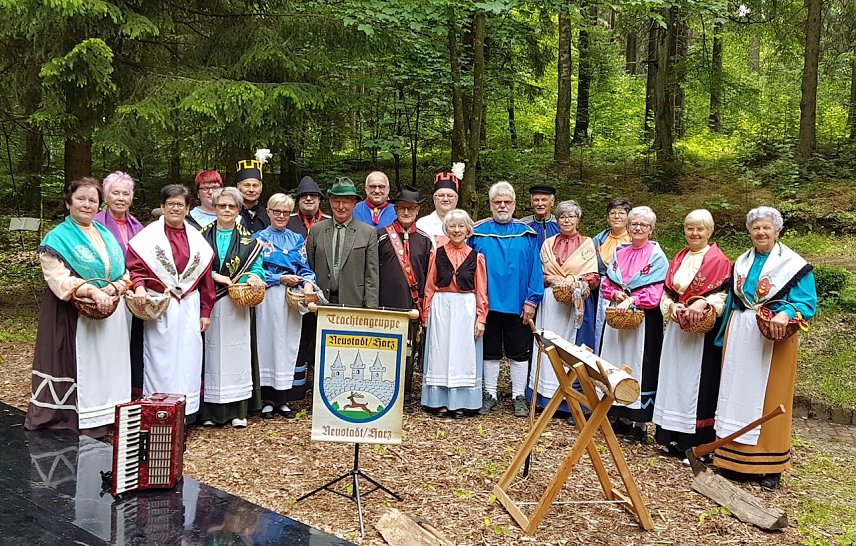 Bild: Trachtengruppe