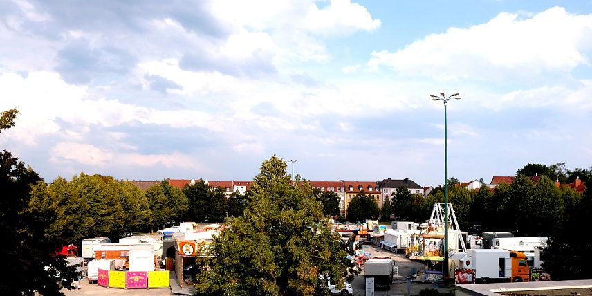 Bild: Blick auf den Bebelplatz