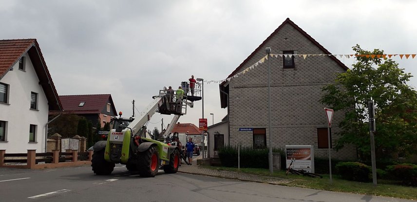 Bild: In Kehmstedt bereitet man sich auf die Festtage vor
