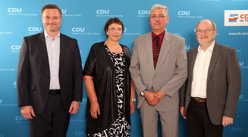 Bild: CDU-Fraktion w&uuml;rdigt Ehrenamt von 75 Th&uuml;ringern (Teil 2)