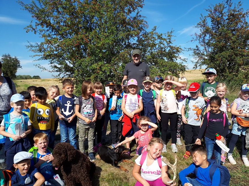 Bild: Den Wald mit allen Sinnen entdecken