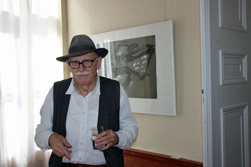 Bild: Bemerkenswerte Ausstellung er&ouml;ffnet