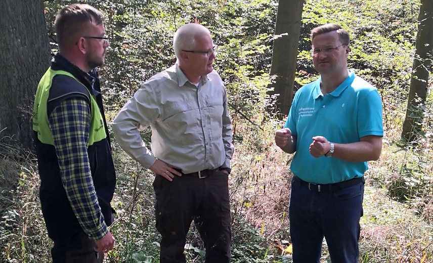 Bild: CDU im Gespr&auml;ch zum Thema Wald mit...