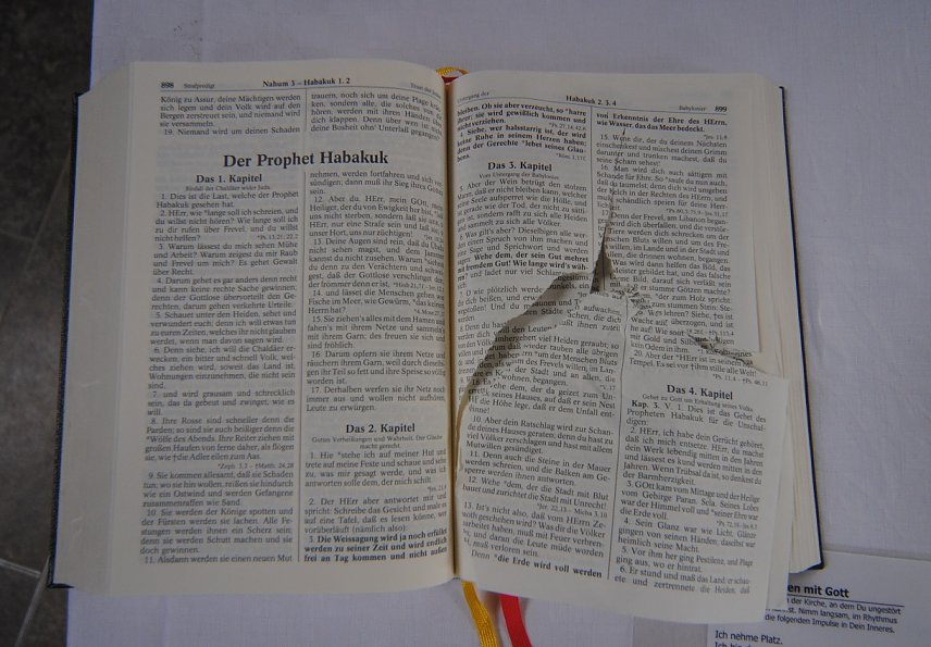 Bild: Vandalismus in Ellricher Kirche