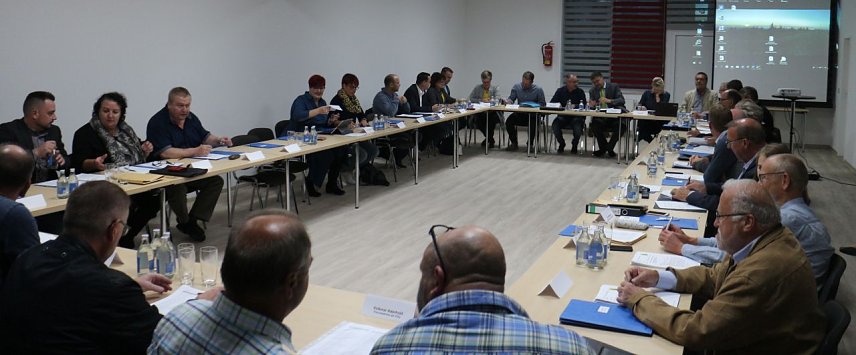 Bild: Der Rat der Landgemeinde Bleicherode kam heute in Wipperdorf zusammen