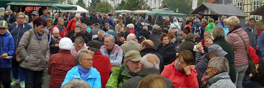 Bild: Kartoffelfest in Rockensu&szlig;ra