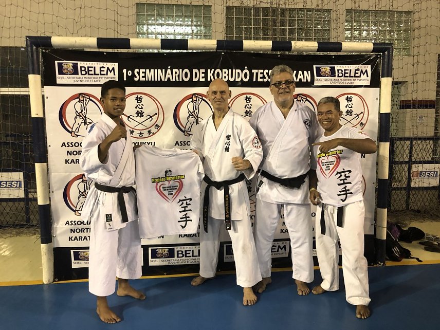 Bild: Frank Pelny (2. v.l.) in Brasilien