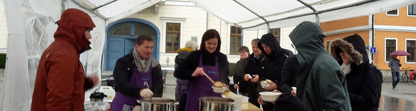 Bild: Essen f&uuml;r den guten Zweck