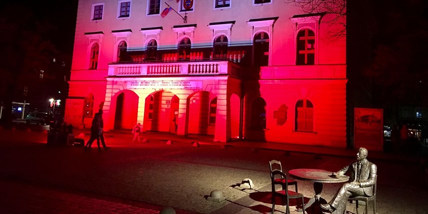 Bild: Rathaus Ostrow
