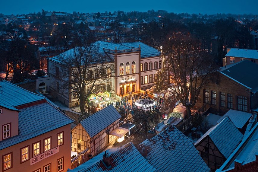 Bild: Blick auf den M&uuml;hlh&auml;user Weihnachtsmarkt