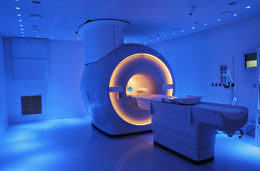 Bild: Zu Langen Nacht der Wissenschaft stehen interessante Themen aus den Bereichen Radiologie, Nuklearmedizin, Strahlentherapie, Transfusionsmedizin und Geriatrie zur Auswahl