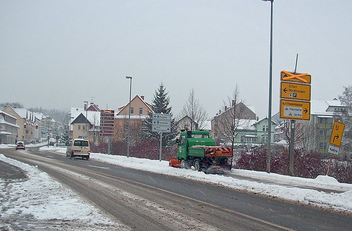 Bild: Schneepflug am Sonntag ind Sondershausen