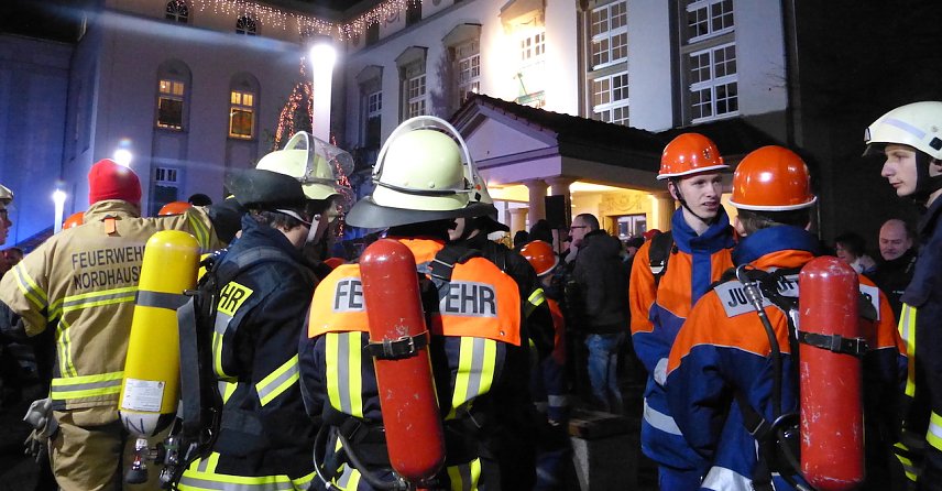 Bild: Feuerwehr am Theater