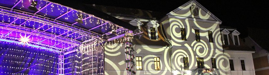 Bild: Weihnachtsfest wird farbenfroh