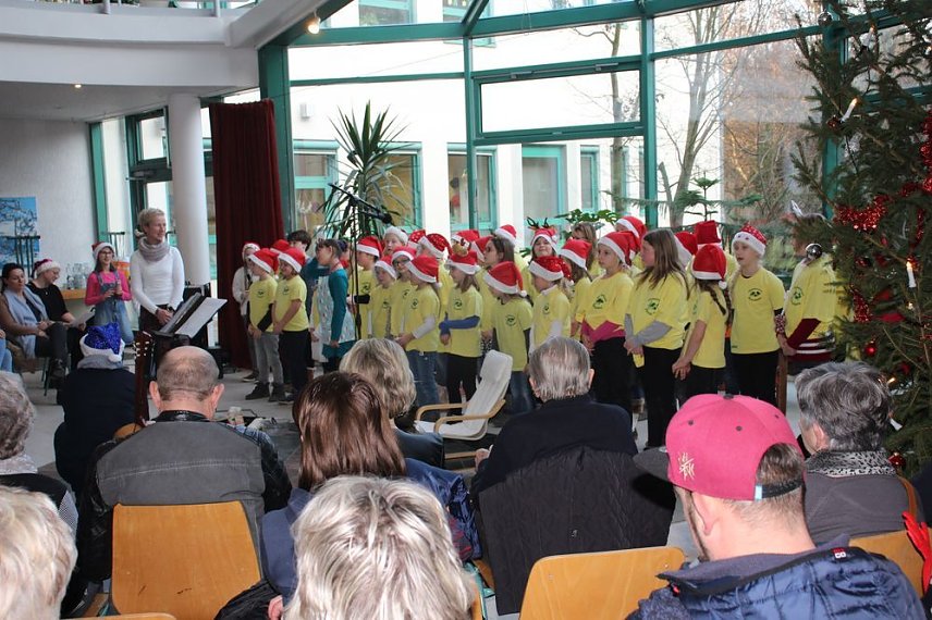 Bild: Weihnachtskonzert in der Franzbergschule